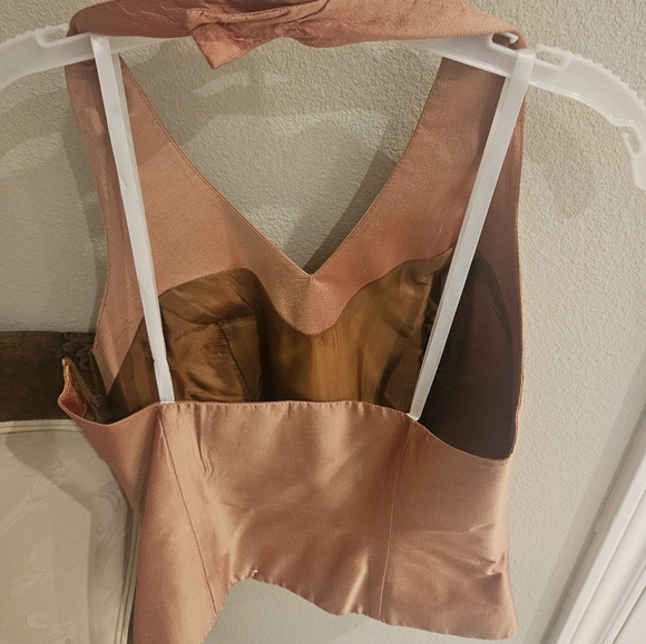 Victoria Pappas silk halter top in Bronze size 8 - Picture 4 of 5
